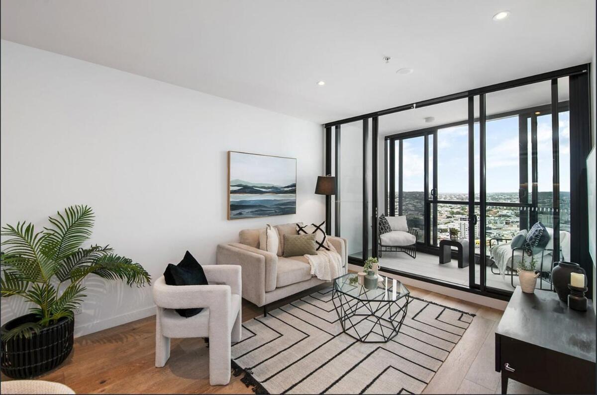 Apartment Luxury Skyview Location Brisbane